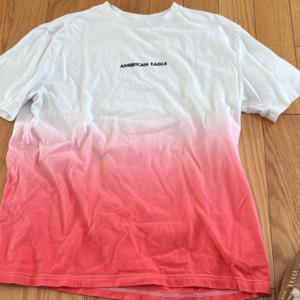 American Eagle Classic  Tee Medium